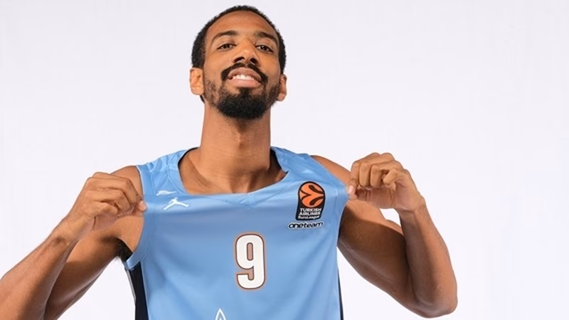 Austin Hollins: La estrella que nadie supo ver