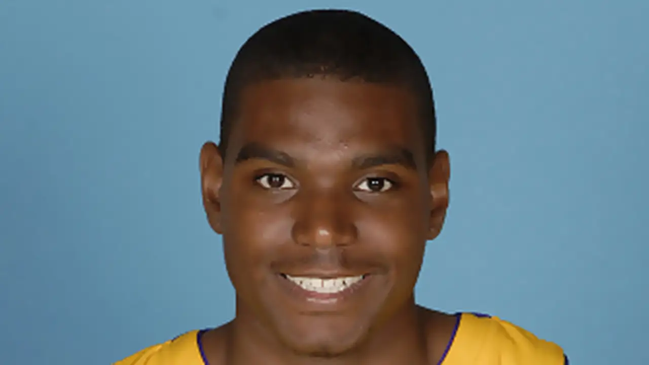 Se cumplen los peores pronósticos: Bynum se perderá entre ocho y doce semanas