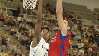 Sergi Vidal seguirá en el TAU hasta 2010