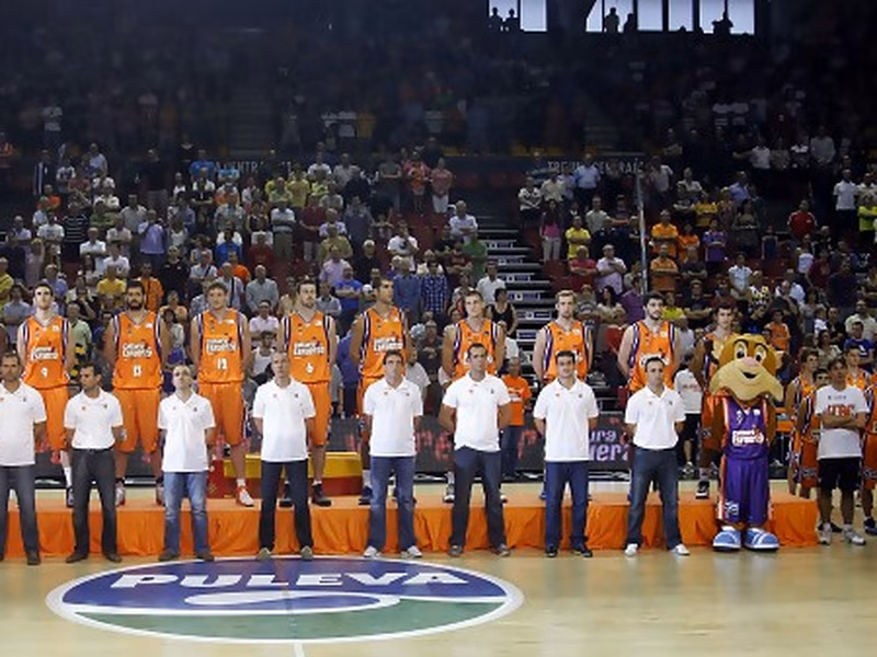 Proyecto Valencia Basket 2011-12: Reinventarse sin bajar el nivel