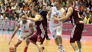 Preeuropeo: Doble-doble (26+11) para Jayce Carroll ante Luxemburgo. Montenegro sigue imbatida. El show de Zack Wright. Los líderes estadísticos del torneo