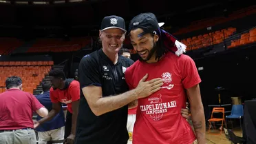 Zoco ACB: Henry sigue en Baskonia; Mickey deja Madrid y Pradilla suena en Valencia