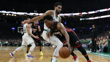 Playoffs NBA: Heat se impone 103-109 en el TD Garden en una batalla terrible