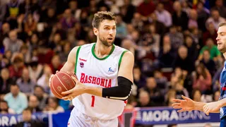Andrea Bargnani y Baskonia separan sus caminos