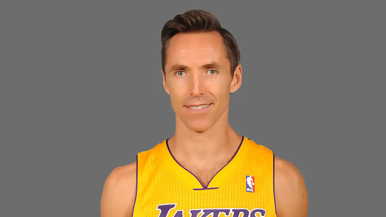 La Noche Americana: Vuelve Nash y victoria de Lakers en Oakland. Hay cosas que no cambian: Kobe, 41 tiros de campo. Cousins, suspendido indefinidamente por los Kings. Minutos de calidad para Claver