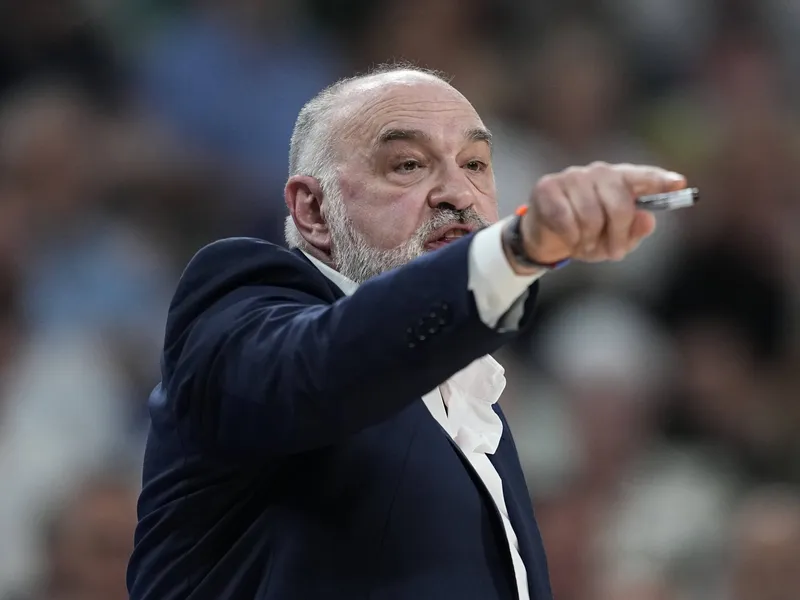 ¿Pablo Laso rumbo a Anadolu Efes? Todo lo que dice la prensa de Turquía