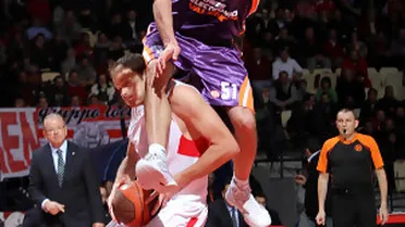 EL Top 16  J3 (miércoles); el mejor Papaloukas acaba con el PE Valencia. Fenerbahçe no perdona