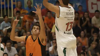 In & out en la ACB (II): Entrenador del mes, ¿Qué me pasa doctor?, Las mejores noticias de octubre y una mirada a la estadística