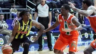 Liga Turca (J26): Banvit supera a Fenerbahce en el partido de la jornada. Adam Morrison deja Besiktas no conforme con su rol. Omar Sneed (Mersin), MVP de la Jornada