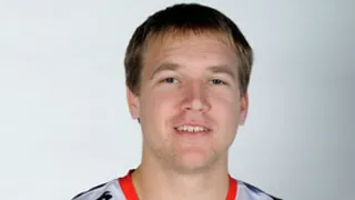 Brad Oleson jura la Constitución y apunta a la Selección Española