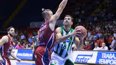 El Betis promete mantener su equipo de baloncesto si se materializa el descenso