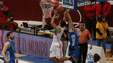 Causeur certifica el resurgir de Laboral Kuxa en San Sebastián (66-95)