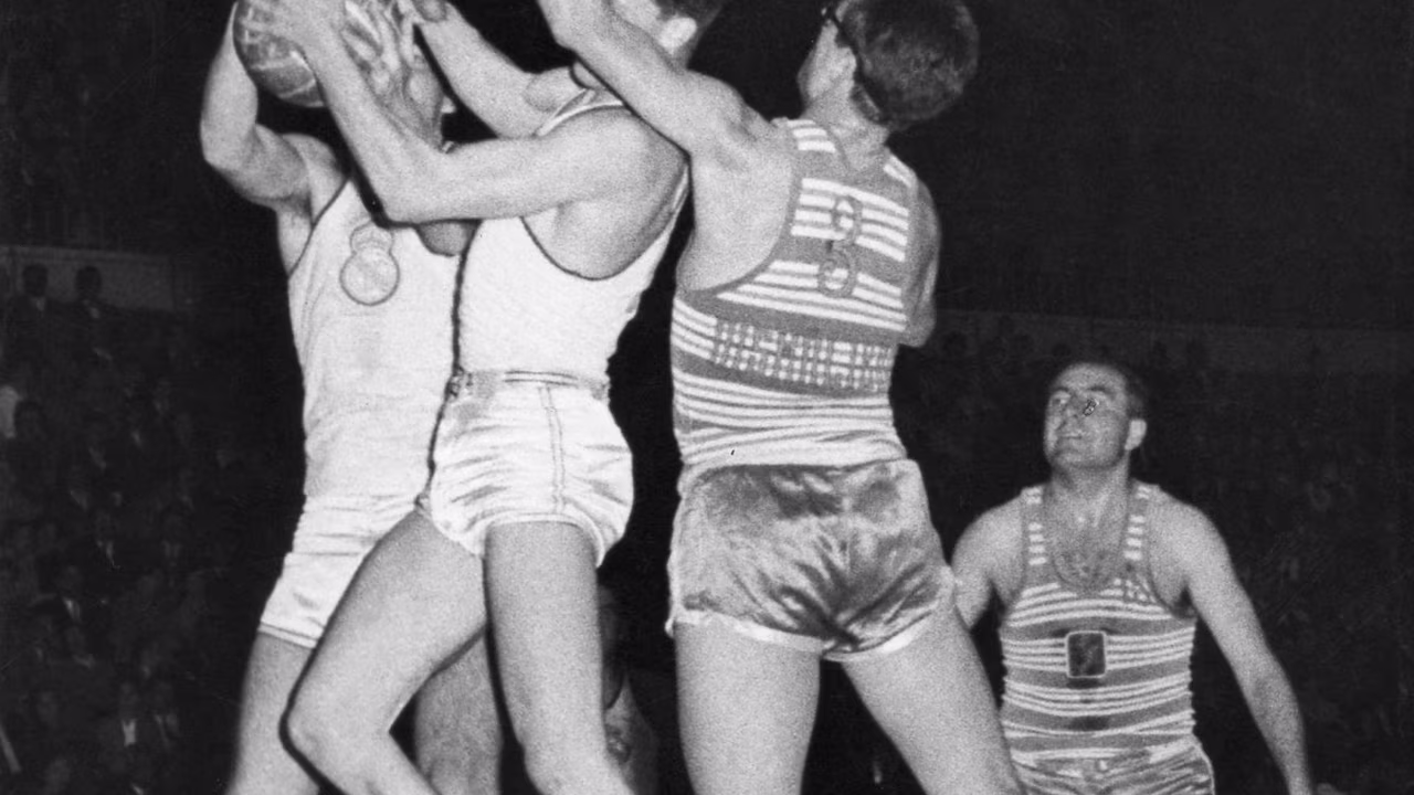 Trivial Solobasket: ¿Cuánto sabes de la primera Liga Nacional de Baloncesto en España?