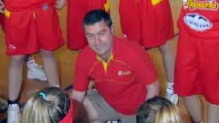 Entrevista: un español entre brasileñas; Carlos Colinas, nuevo seleccionador femenino de Brasil