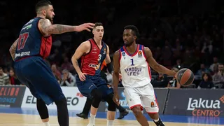 Kirolbet Baskonia cae en su disputa por el 6º puesto ante Anadolu Efes (92-102)