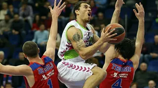 Mike James, la defensa y un 16-1 salvan a Laboral Kutxa ante el combativo NN (81-74)