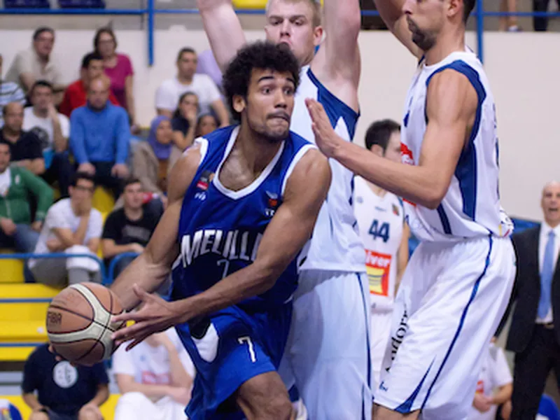 Devin Wright, un año más en Melilla