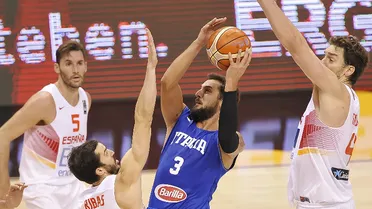 Gallinari y Belinelli le bajan los pantalones a España (98-105)