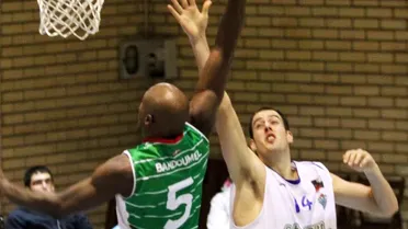 Zoco Plata: Djim Bandoumel cambia Zornotza por Peixegalego en la sorpresa de la semana