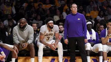 Fin de la etapa de Frank Vogel como head coach de Lakers