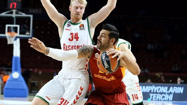 Baskonia supera a Galatasaray y seguirá luchando por la cuarta plaza (80-103)