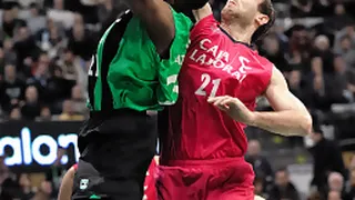 Mercado Liga Endesa: Tomas Hampl, cedido a la Cibona. Walsh y Golubovic dicen adiós a Caja Laboral. Robert Joseph deja Fuenlabrada