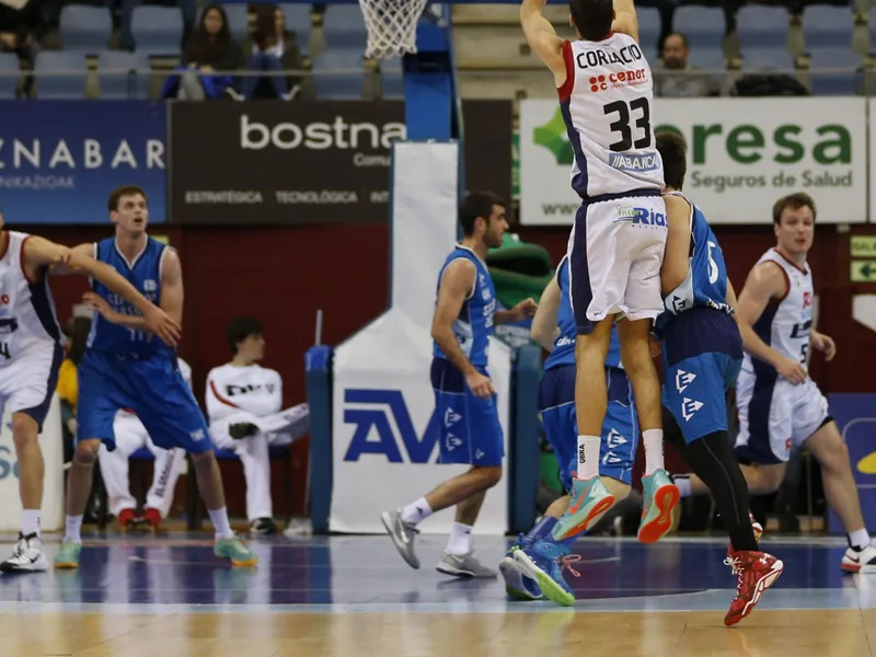 GBC se lleva un partido con final de infarto ante un todopoderoso Corbacho