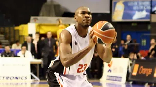 Roger Powell se despide del CB Murcia y jugará en Francia