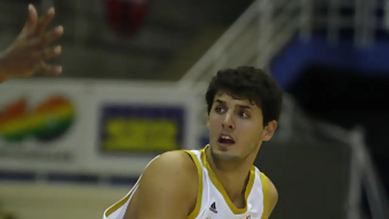 EL- J10 (jueves); Baskonia asciende a la segunda plaza, Madrid la mantiene, mientras Barcelona y Unicaja no consiguen escalar de la tercera