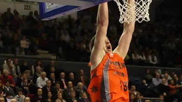 Albert Miralles será el ‘cinco’ de Lagun Aro GBC