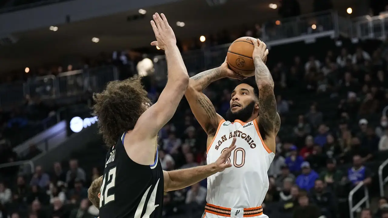 No encuentra equipo en la NBA y no descarta su retirada