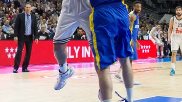 Reyes y Carroll lideran al Madrid en su venganza contra el Maccabi (86-75)