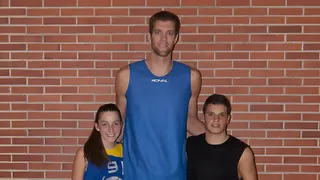 Zoco Plata: Will Foster, un 226 a prueba en el Oviedo Club Baloncesto. Adrián Fuentes y Francis Robles también entrenan con el Clínicas Rincón