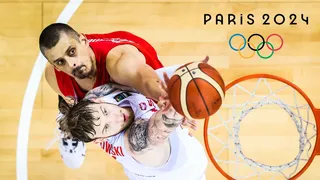 ¿Con qué reglas se juega el baloncesto en los Juegos Olímpicos?