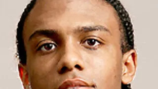 Uno de los hijos de MJ jugará sin becar en Illinois (college) aunque el que tiene futuro, Marcus, aun está en HS