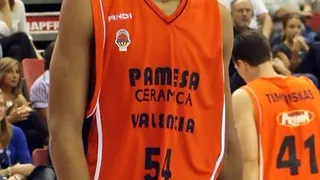 Cortado el pívot Claudio Fonseca