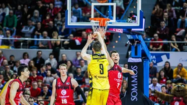 Zoco ACB: Día de renovaciones y de una importante salida