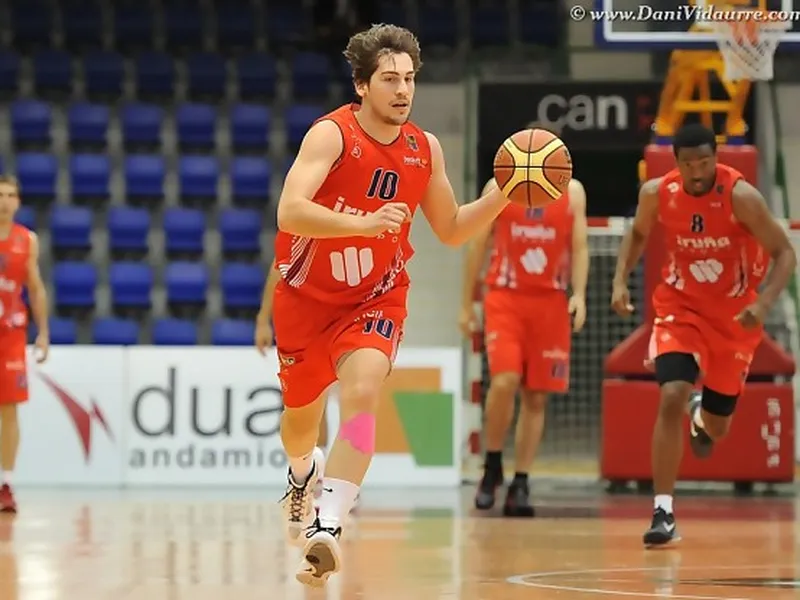 Nikola Rakocevic seguirá dando pasos en CB Clavijo