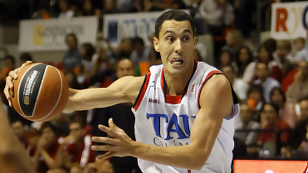 El TAU, Supercampeón tras un final muy ajustado (85-86)