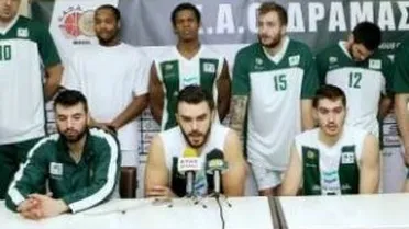 Liga griega (J12): Lluvia de incorporaciones, Kevin Palmer MVP con 42 de valoración y su equipo pidiendo disculpas  por la derrota en rueda de prensa.