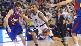 Regal FC Barcelona culmina “una semana horrorosa” con una derrota ante un Bizkaia BB que llama a la puertas de los grandes