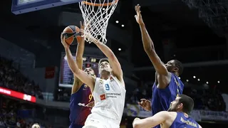 Doncic y Reyes vengan al Real Madrid en el Clásico de los necesitados (87-75)