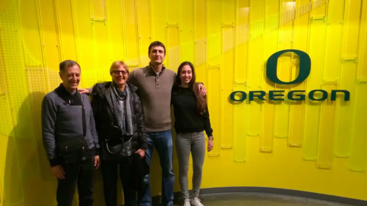 Maite Cazorla de visita en la que será su nueva casa: Oregon Ducks (NCAA)