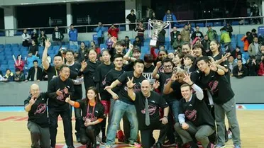 Tercera liga consecutiva de Mondelo en China