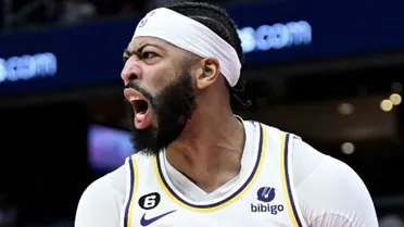 Anthony Davis ha renacido para hacer historia con sus números
