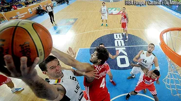 Exhibición del dueto Maciulis-Kleiza para llevar a Lituania a la final del Eurobasket