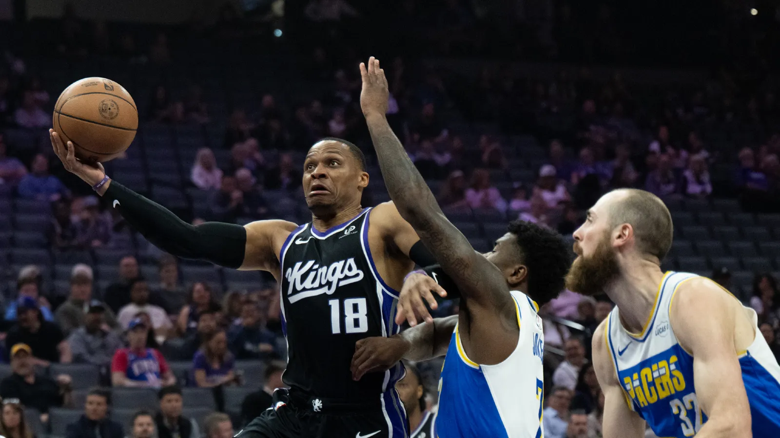 Los Kings tienen la mira puesta en Russell Westbrook y Victor Oladipo