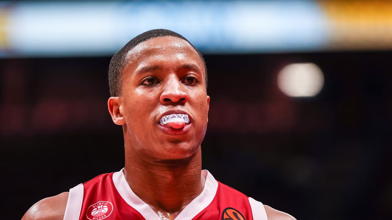 ¡Bombazo! Devon Hall es nuevo jugador de Fenerbahçe