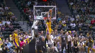Larry Nance Jr emula a su padre posterizando a Festus Ezeli (VIDEO)