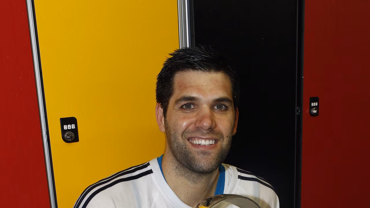 Felipe Reyes, de blanco hasta 2015; Oriola no seguirá en Manresa
